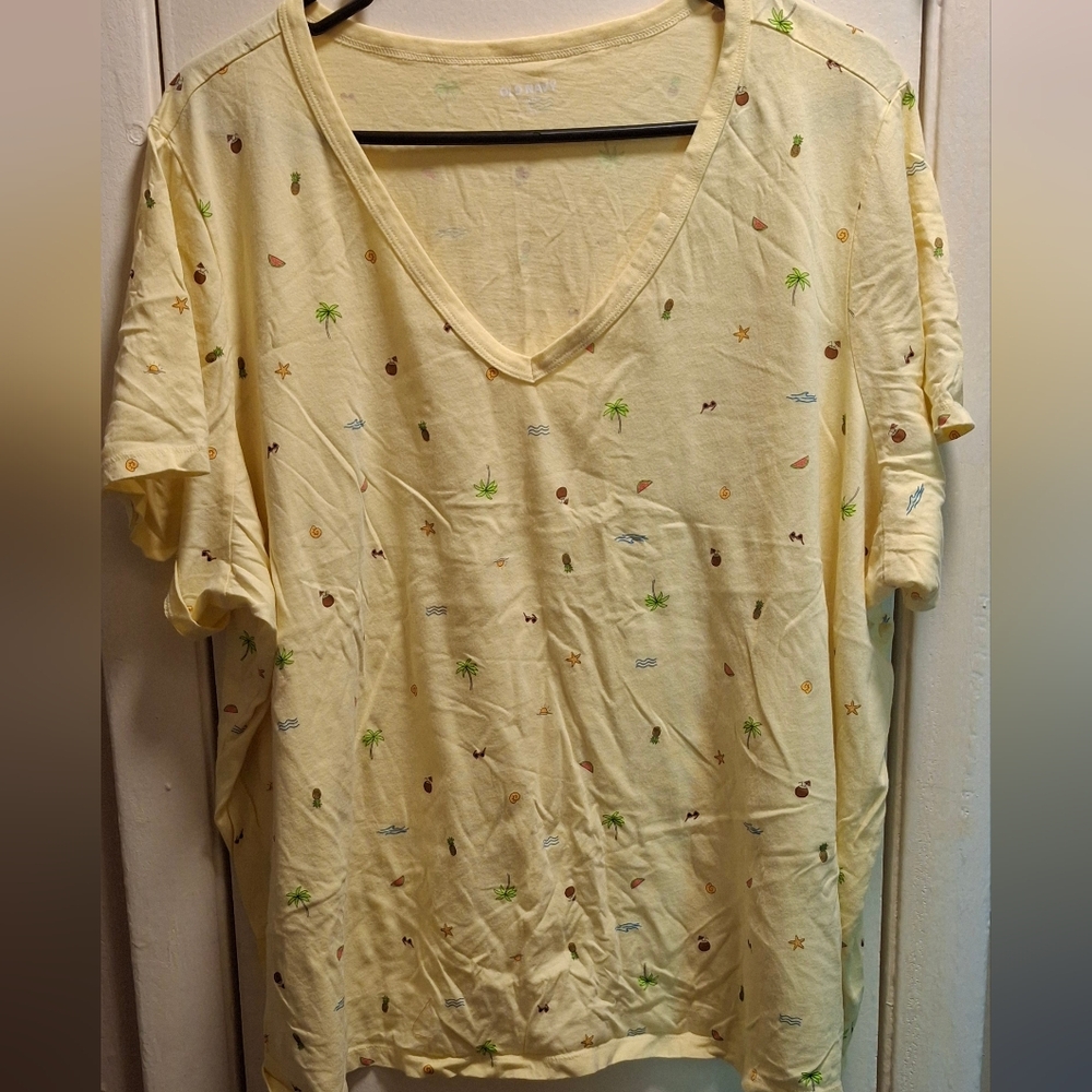 Old Navy Yellow V-Neck T-Shirt with Tropical Print